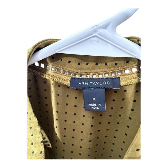 ANN TAYLOR Blouse sz m Olive Ruffle Sleeveless Button Down Mandarin - Picture 9 of 10